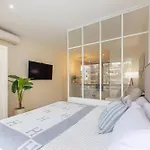 Spacious & Comfy In Golden Mile