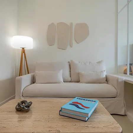 Spacious & Comfy In Golden Mile *
