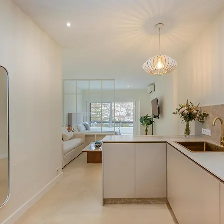 Spacious & Comfy In Golden Mile * Marbella