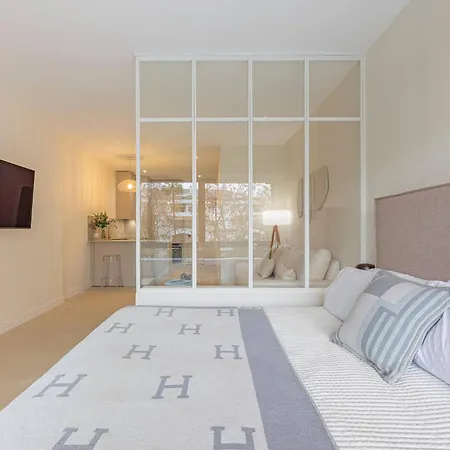 Spacious & Comfy In Golden Mile Apartament *