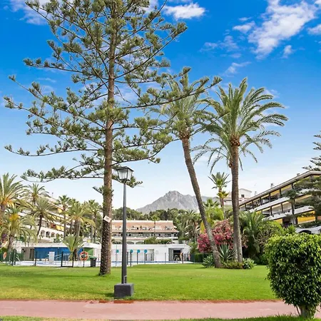Spacious & Comfy In Golden Mile Apartament Marbella