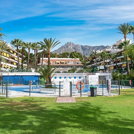 Spacious & Comfy In Golden Mile Apartament Marbella