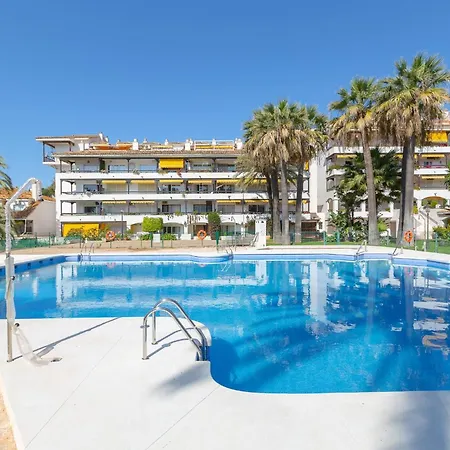 Spacious & Comfy In Golden Mile Marbella